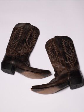 Lucchese Corbin Cowboy Boots